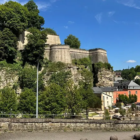 Historic Town Luxe And Epic View