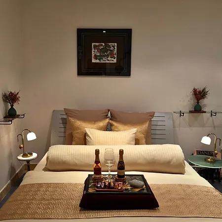 Historic Town Luxe And Epic View Penzion Lucembursko