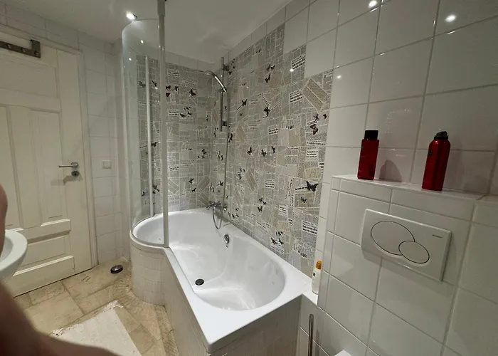 Historic Town Luxe And Epic View