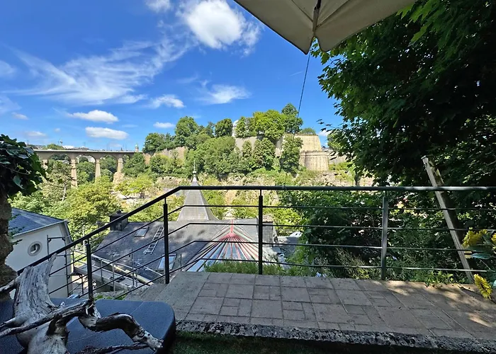 Historic Town Luxe And Epic View 4*