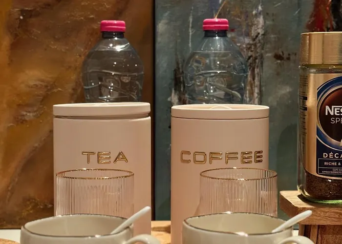 招待所 Historic Town Luxe And Epic View 4*