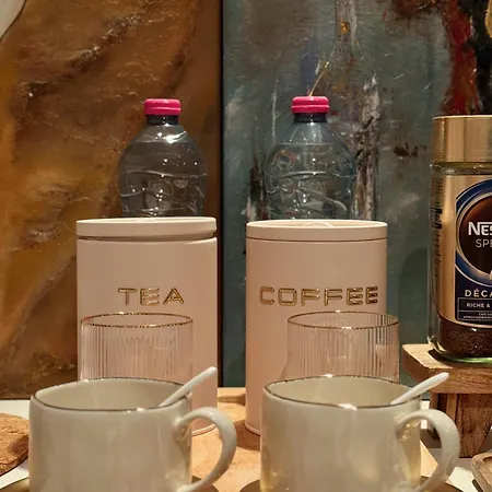 招待所 Historic Town Luxe And Epic View 4*